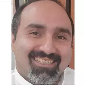 دکتر رامیار رضوان متخصص ارتودنسی در کرج (هفت تیر) - دکتر من